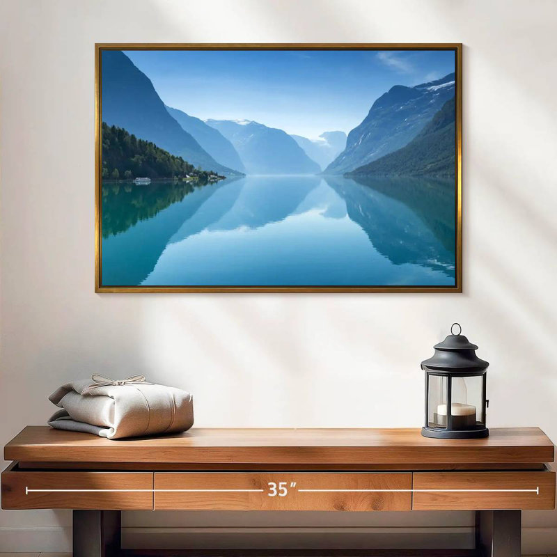 Vue du lac Lovatnet, Cadre flottant doré, 25 po x 17 po