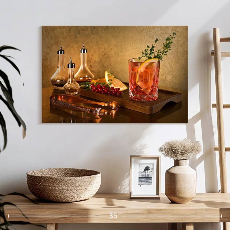 Yarlin whisky cocktail, H 16 po x l 24 po