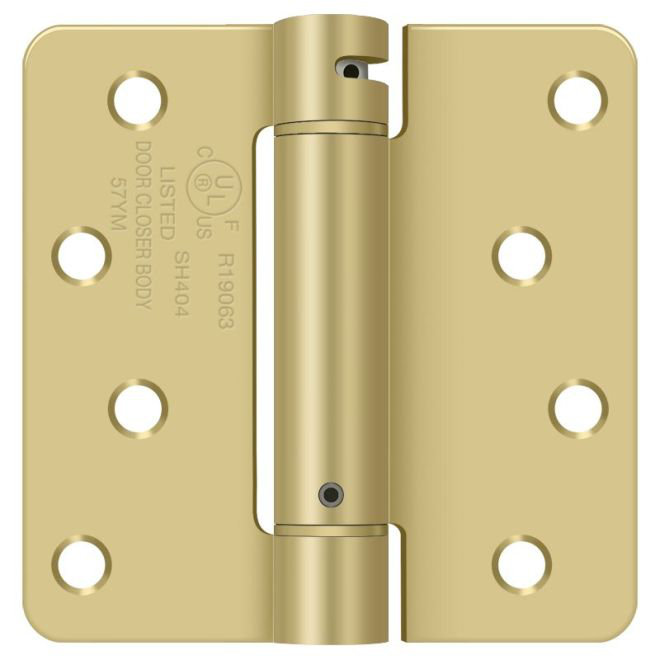Charnière à ressort Deltana DSH4R43 / 4 4 po x 4 po x 1/4 po; finition laiton satiné, Laiton satiné
