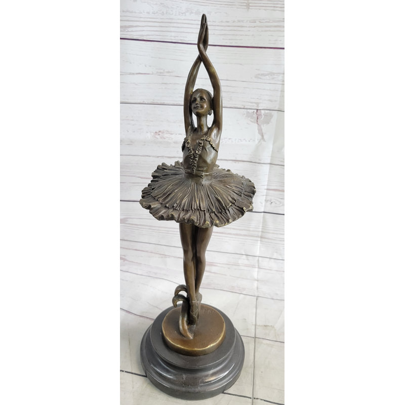 Figurines et sculptures