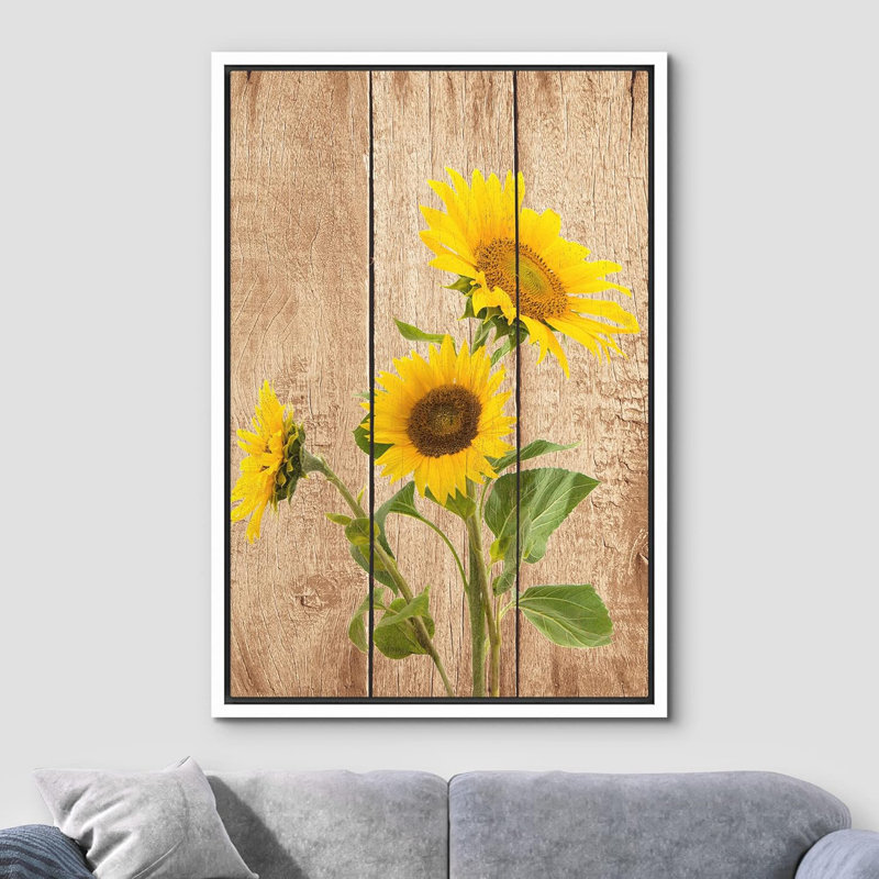Hautes tournesols sur fond effet bois - impression sur toile tendue, H 24 po x l 16 po x P 1,5 po, Cadre blanc