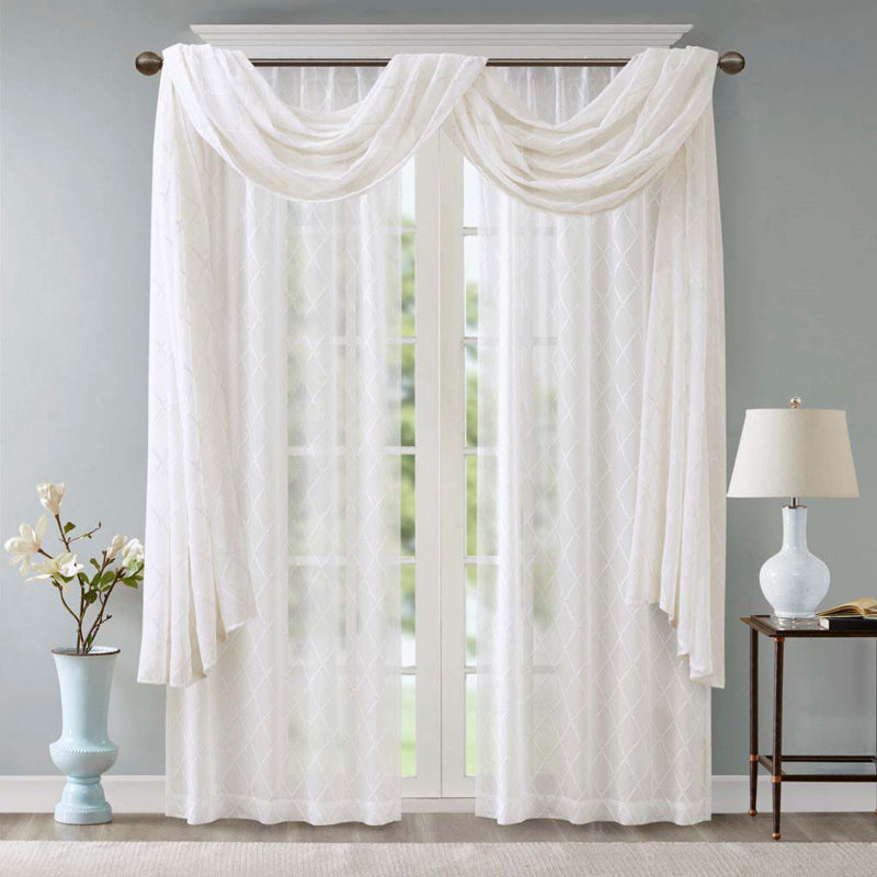 Écharpe de fenêtre transparente brodée diamant, L 50 po x L 216 po, White