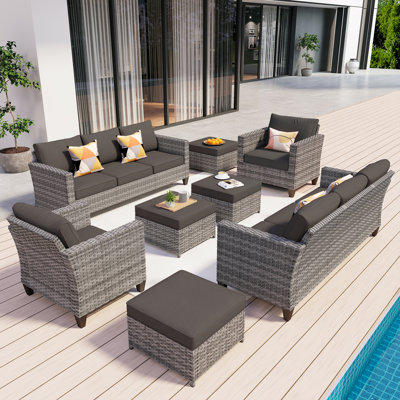 Ensemble de meubles de patio en osier / rotin pour 8 personnes Allcot, canapé d'extérieur avec canapé, chaises, repose-pieds et coussins confortables