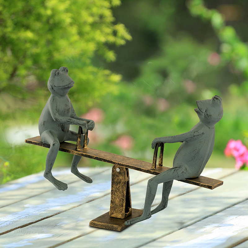 Playground Days Frogs Garden Statue