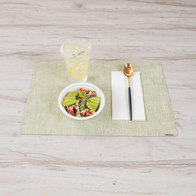 Restaurantware-Moderna 7.75 Inch Fancy Flatware, 500 Durable Plastic Flatware - With Black Handle For Grip, Heavy-duty, Gold Plastic Spoons, Easily Disposable Or Restaurants