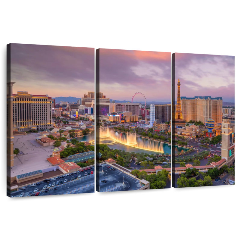Sebbie Las Vegas avant la tombée de la nuit, H 36 po x l 57 po