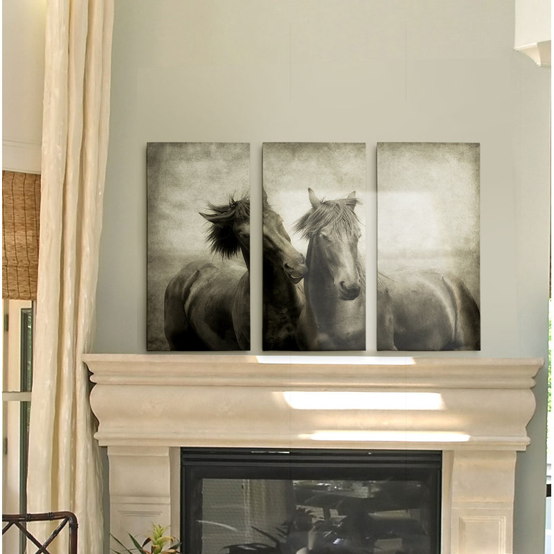 Reproduction d’art graphique sur toile « Horses Don’t Whisper »-3 pièces, H 40 po x l 60 po x P 1,5 po