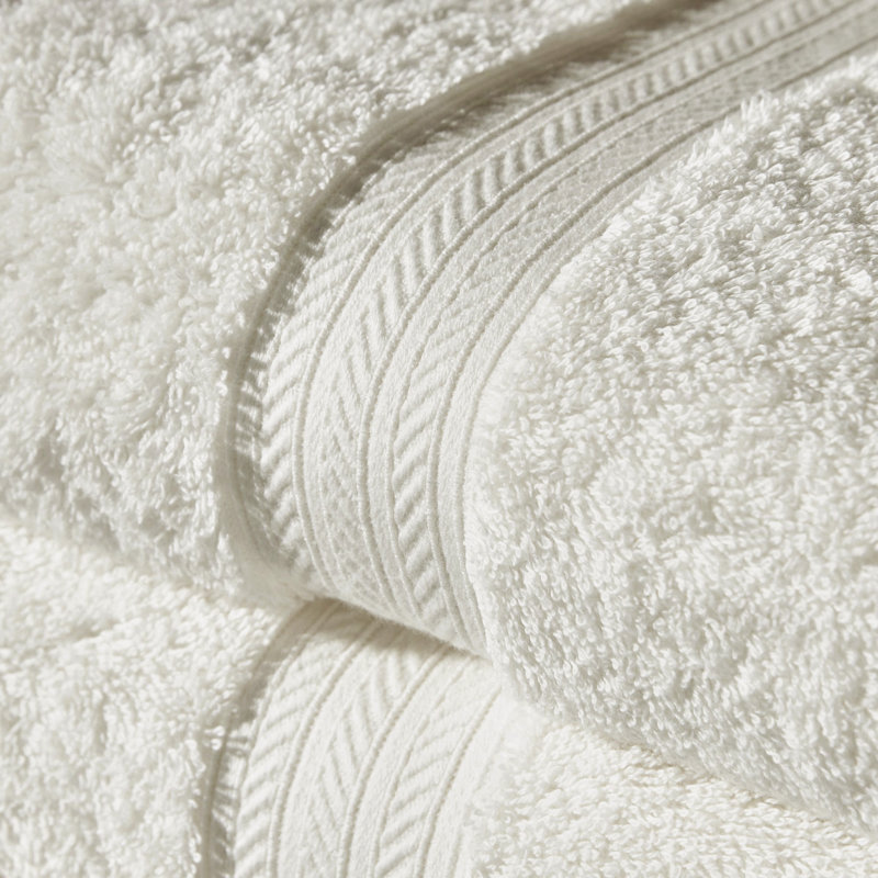 Renaissance Egyptian Cotton Bath Towel, Parchment