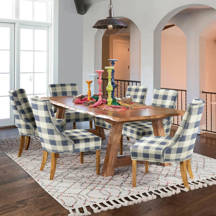 Chaise d'appoint rembourrée Tuxedo