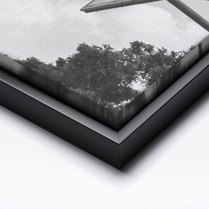 Photographie de basketball n ° 1, 12"H x 16"W, Canvas, Black Framed