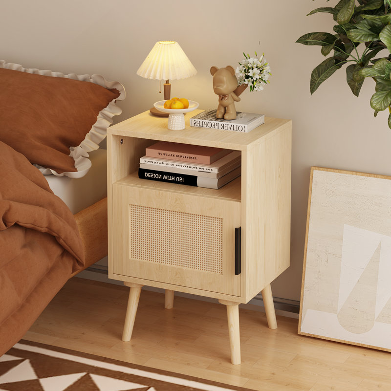 Table de chevet en rotin avec porte et tablette ouverte, table de chevet d'appoint avec pieds en bois massif, idéale pour la chambre à coucher, le dortoir et les petits espaces