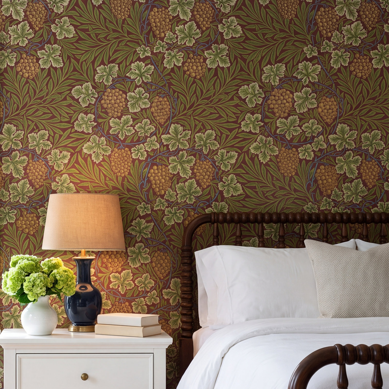 Vine Floral Wallpaper, Ruby