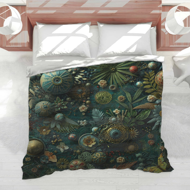Intricate Botanical Collage Comforter, King