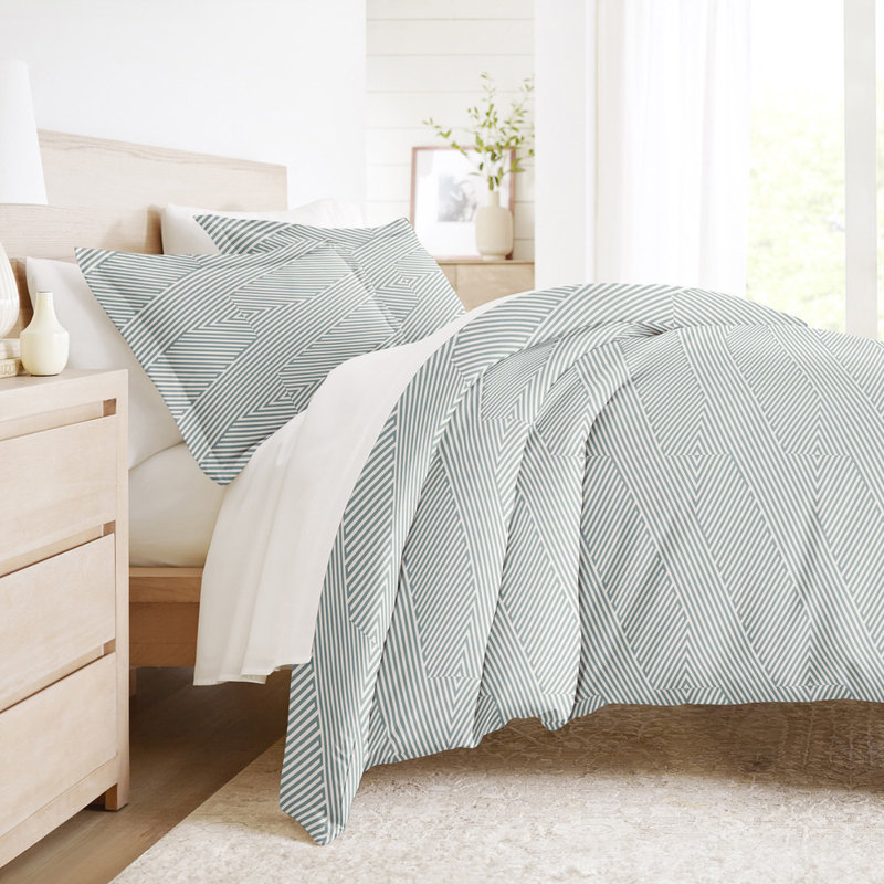 Light Blue Geometric Microfiber Twin/Twin XL Duvet Cover Set