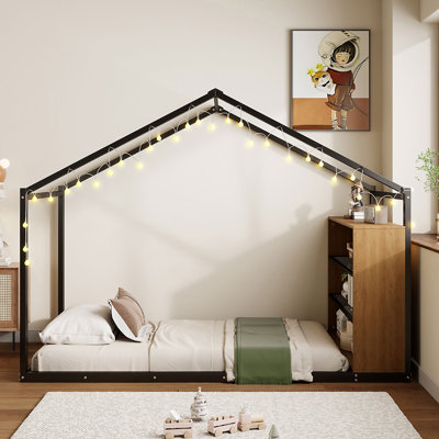 Structure de lit en métal avec tablettes et lumières