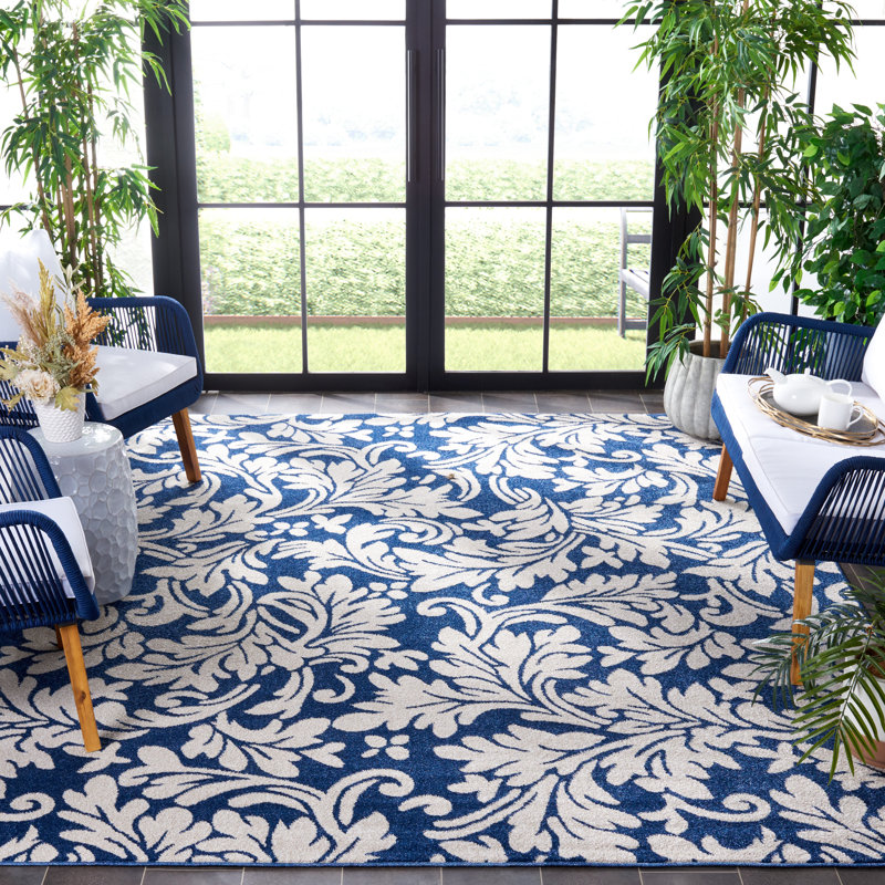 Tapis bleu marine / ivoire à motif floral Ammundsen, Rectangle 6 pi x 9 pi