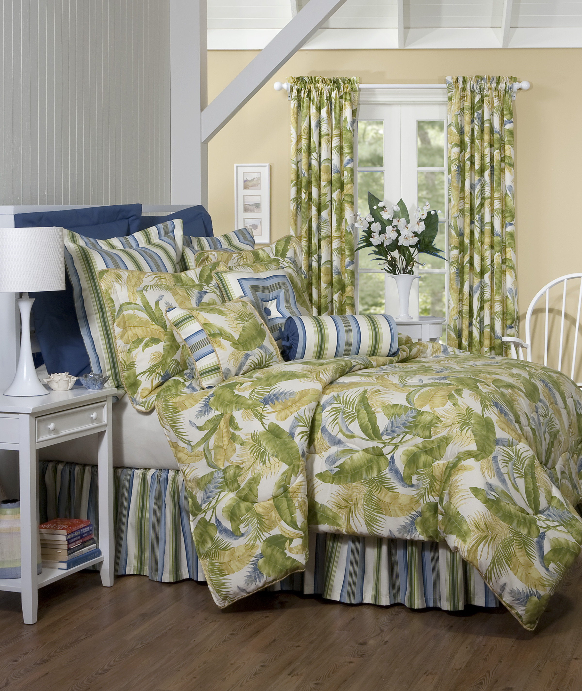 Bay Isle Home Munich Cotton Floral Comforter Set & Reviews Wayfair