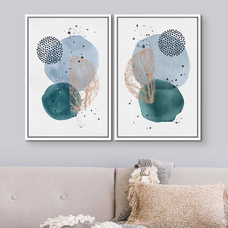 Taches d'aquarelle bleues avec silhouettes de feuilles d'or, formes abstraites, minimaliste moderne, H 36 po x l 24 po, Blanc