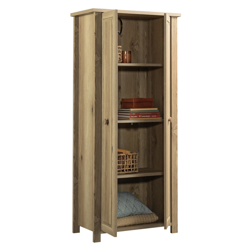 Armoire de rangement à finition brune pour la cuisine, la buanderie ou le salon, conception rustique, tablettes fixes et réglables, espace considérable