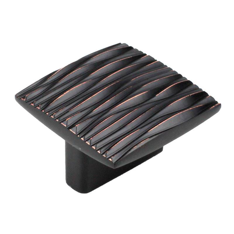 Poignée carrée surdimensionnée 1 15/16 po Dolce, Bronze antique ou cuivre