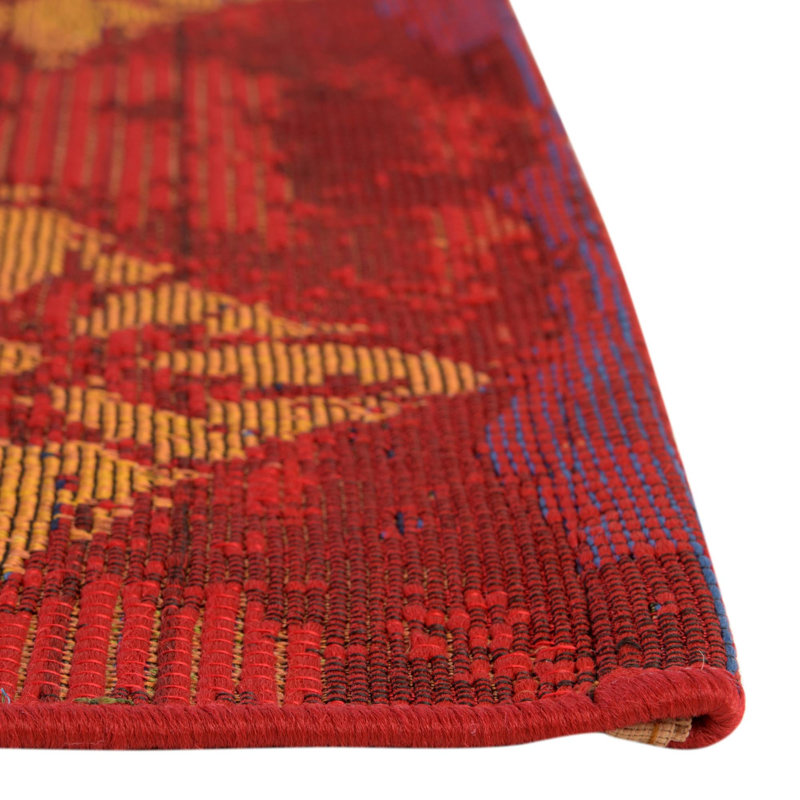 Tapis d'intérieur / extérieur rouge / beige à motif floral Merrimac, Rectangulaire 5 pi 3 po x 8 pi