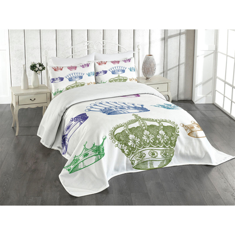 King White Multicolor Crown Pattern Bedspread Set