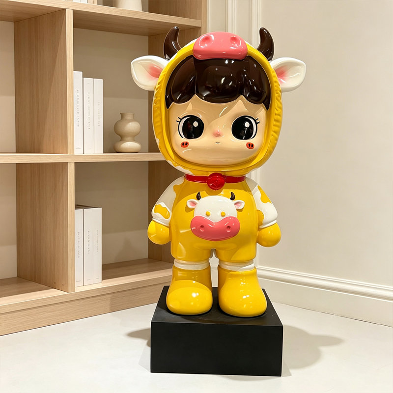 Jaune / noir en résine de forme libre + objet décoratif en plastique, Jaune