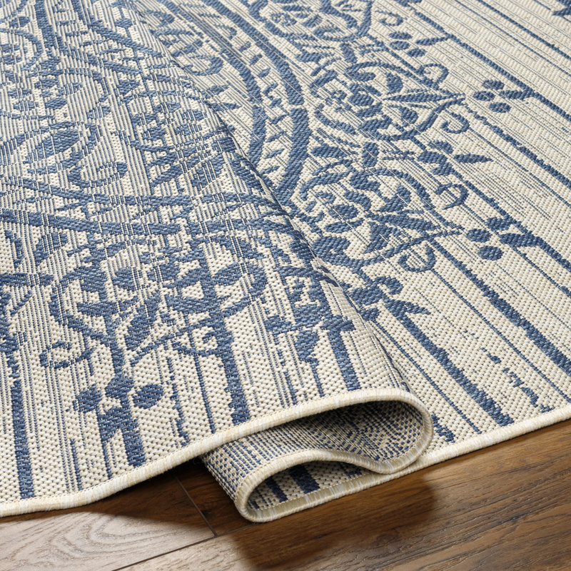 Oriental Rug, Rectangle 5'3" x 7'