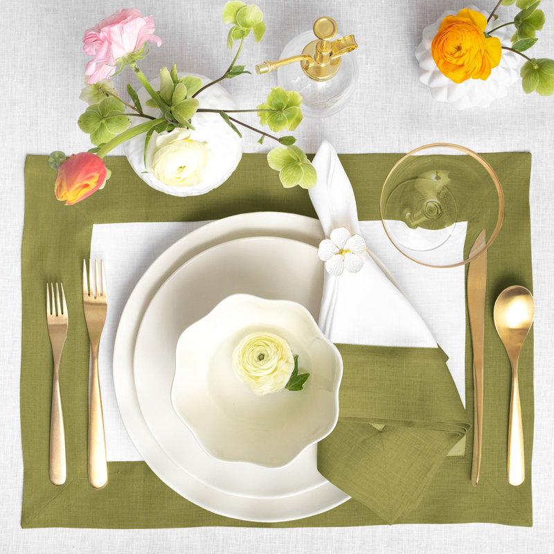 Contempo - 100% Pure Linen Dinner Napkins, Avocado/White
