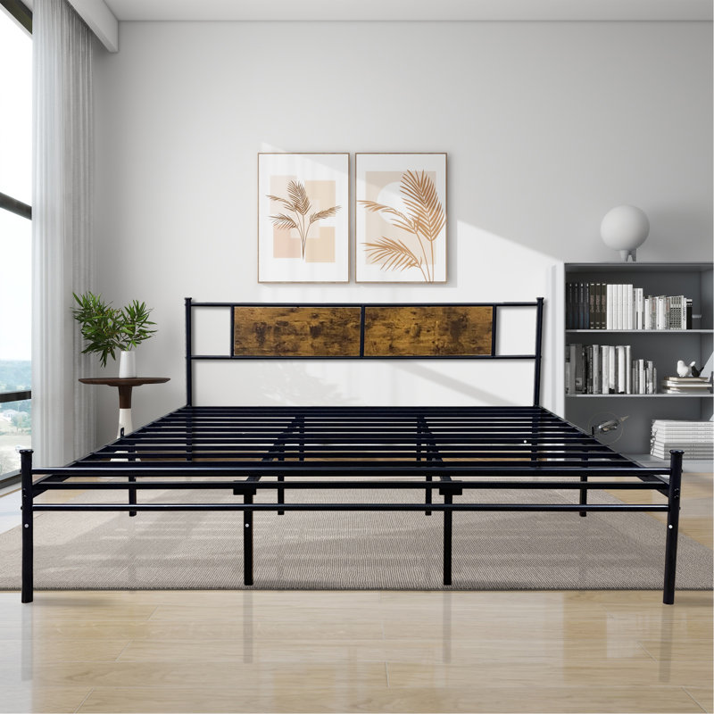 Cadre de lit très grand en métal avec décoration en bois - Aucun sommier nécessaire & amp; Robuste!, Noir / brun