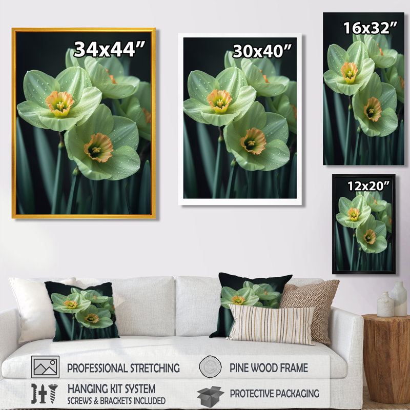 Monochromes jardin glamour jonquilles I - jonquilles murales salon, Cadre flottant doré, H 30 po x l 40 po