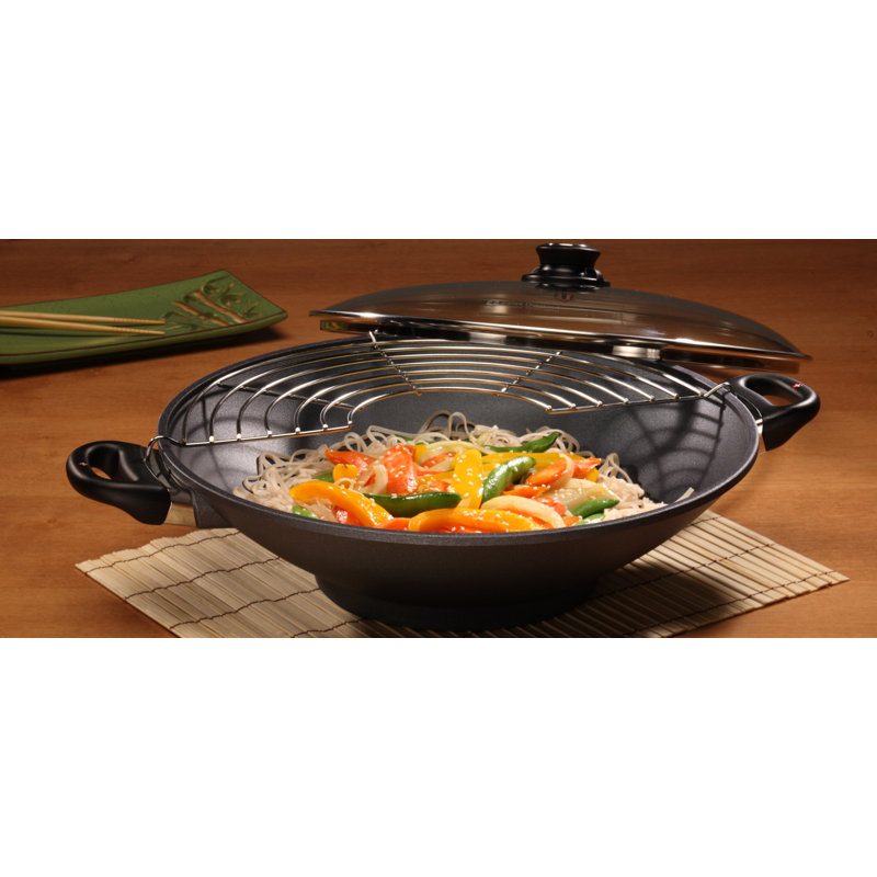 14" Non Stick Aluminum Wok with Lid