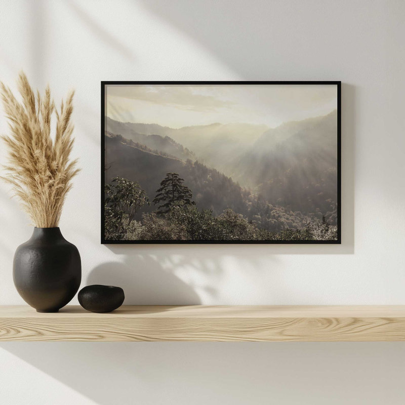 «Misty Sun Rays» par Lori Deiter, reproduction d'art, L 12 po x H 8 po, Noir, Impression encadrée