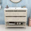 Ensemble de meuble-lavabo élégant en bois 36 po avec lavabo en céramique Chiharu-1111538853