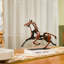 Sculpture de cheval en métal faite à la main-145954069