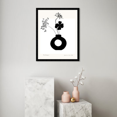 «Black and White Flower in a Vase» par Joss & Main - reproduction de cadre photo