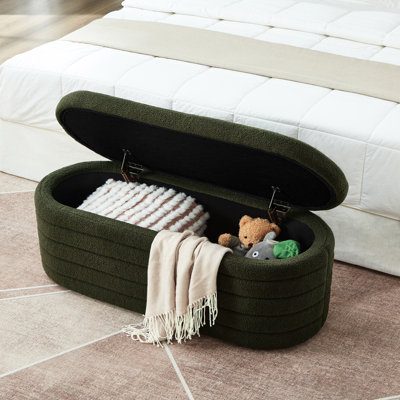 Rangement luxueux pour chambre à coucher foncé - Offrez-vous un confort et un tabouret ovale spacieux et pratique