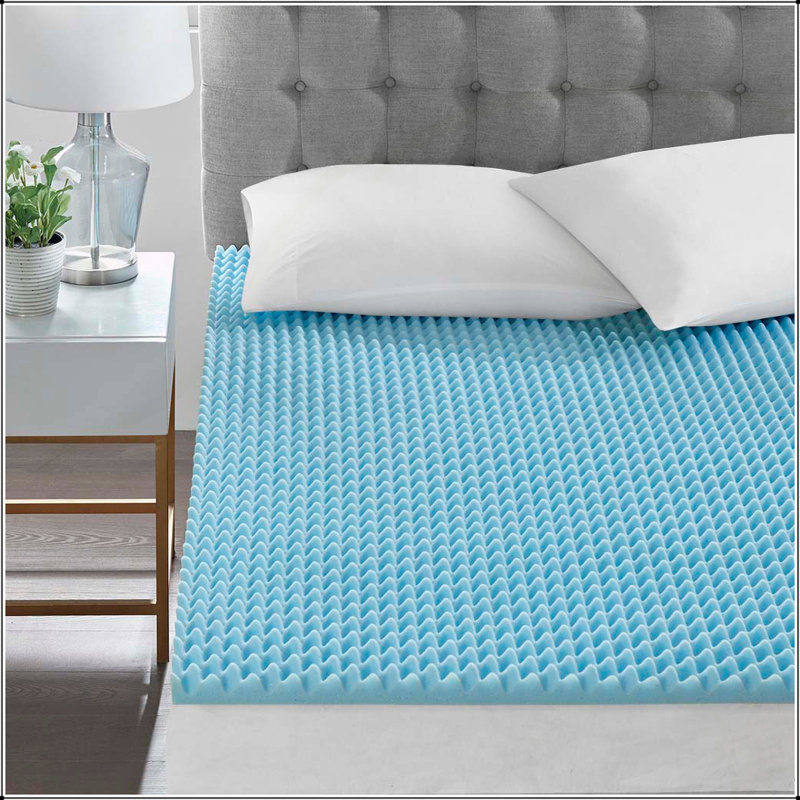 All Season Reversible Hypoallergenic 1.5" Cooling Mattress Topper, null