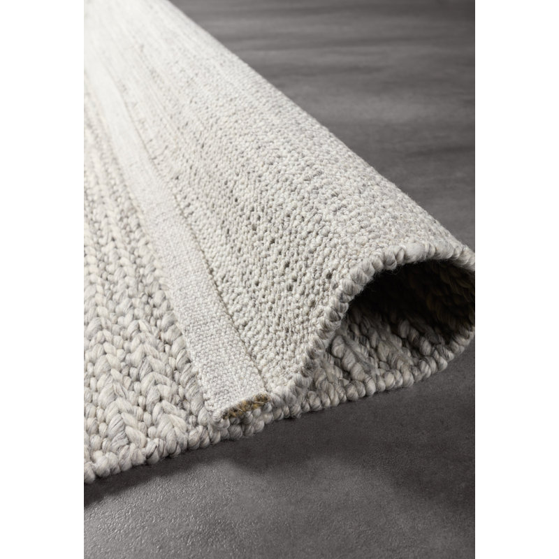Varaka Rug, Rectangle 6' x 9'