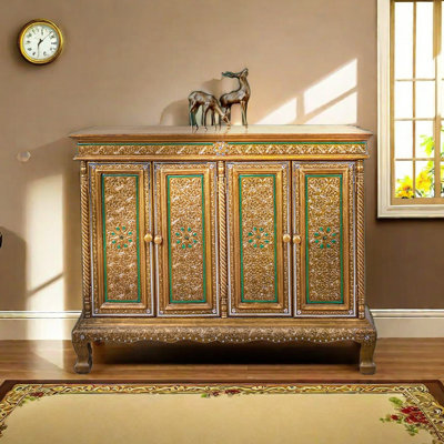 Buffet décoratif en bois massif