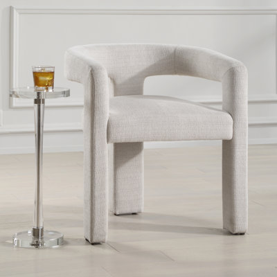 Chaise Madalene