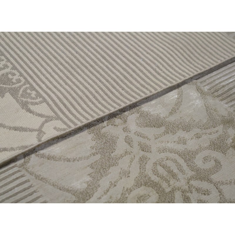 Wool Floral Area Rug