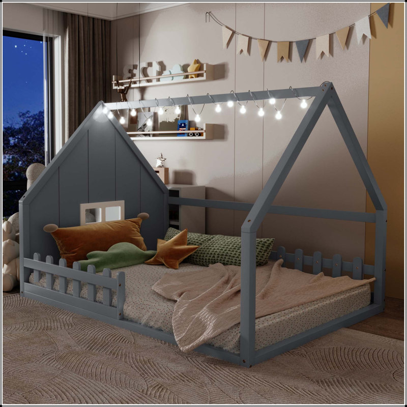 Lit en bois avec fenêtre et clôture, Gris