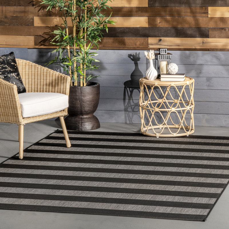 Tapis intérieur / extérieur noir Amy, Carré 8 pi