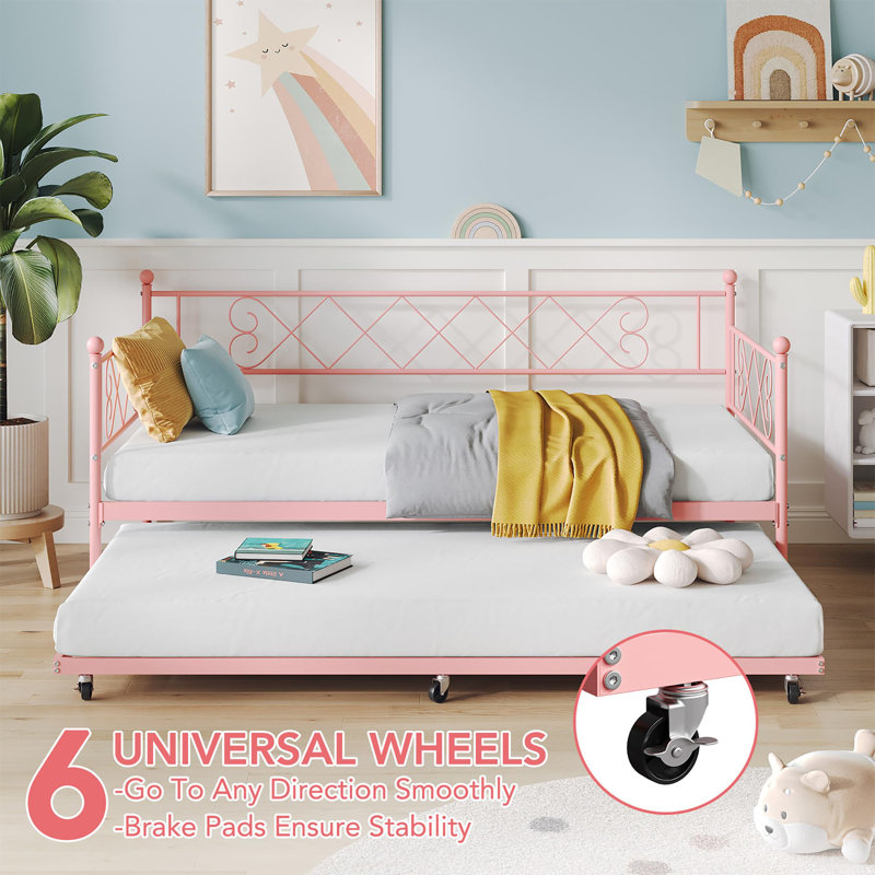 Thalina Metal Daybed, Pink