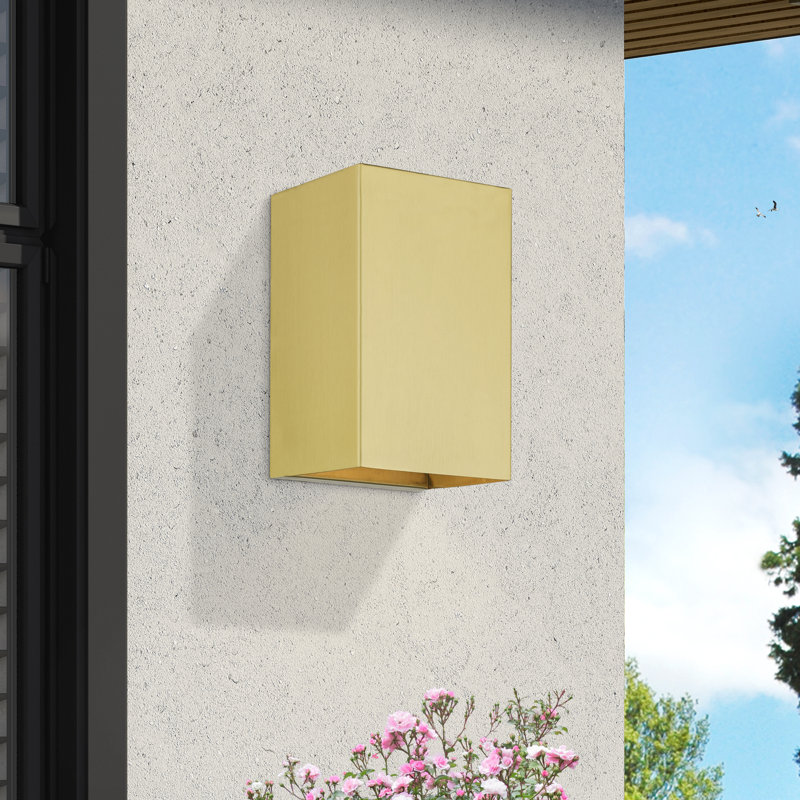 Devida 1 - Bulb 7" Outdoor Flush Mount, Satin Gold