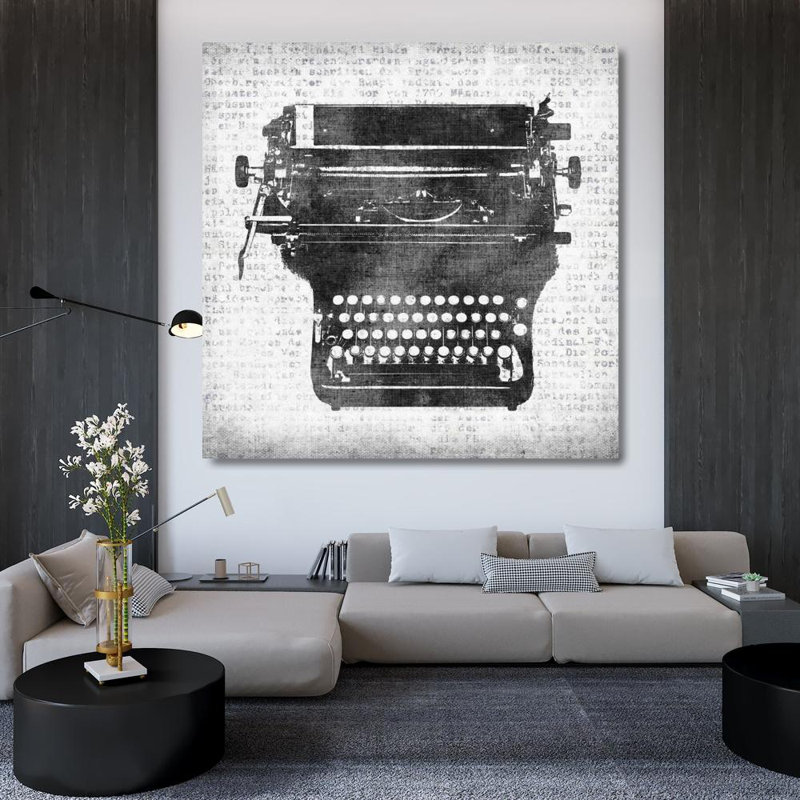 «Lark Manor ™ Emery, Kristin», art sur toile tendue sous le titre: Typewriter II KE-SQ-014B, H 36 po x l 36 po