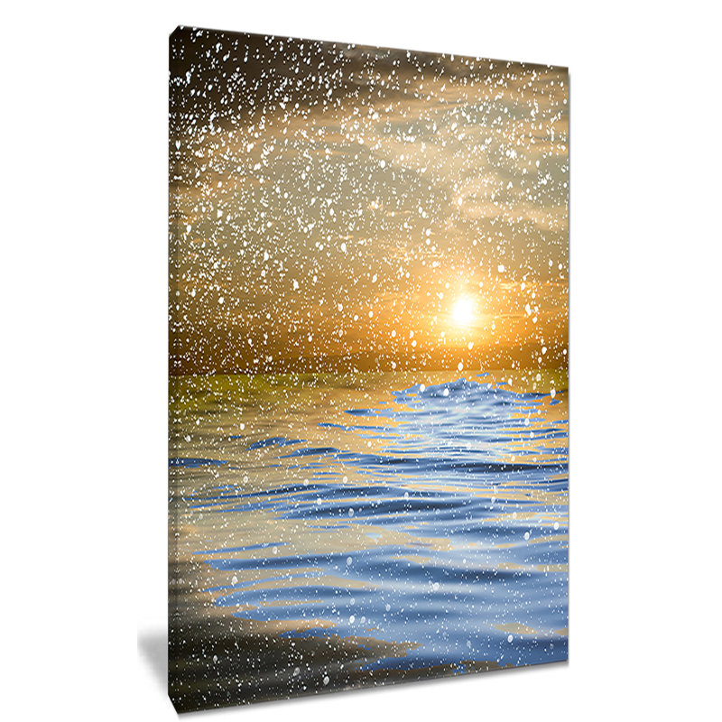 «Clouds with Reflection in Water», impression sur toile tendue, H 32 po x l 16 po x P 1 po