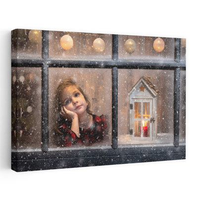 «Girl's Snowy Window Dreamy Peaceful Abstract Winter Architecture», reproduction d'art mural