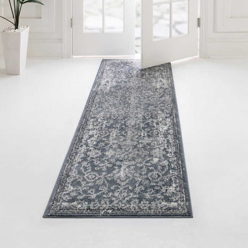 Tapis oriental bleu Charters Towers, Tapis de couloir 2 pi 7 po x 10 pi